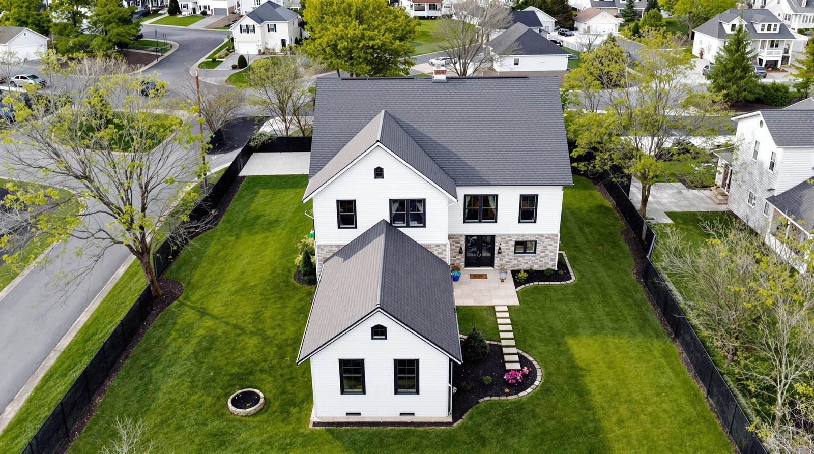 Aerial view of Kentucky property with backyard ADU